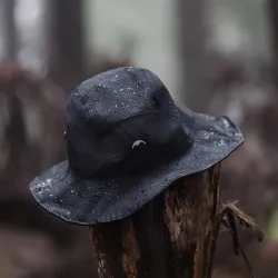 Klobouk NATUREHIKE s širokou krempou a ochranou proti slunci